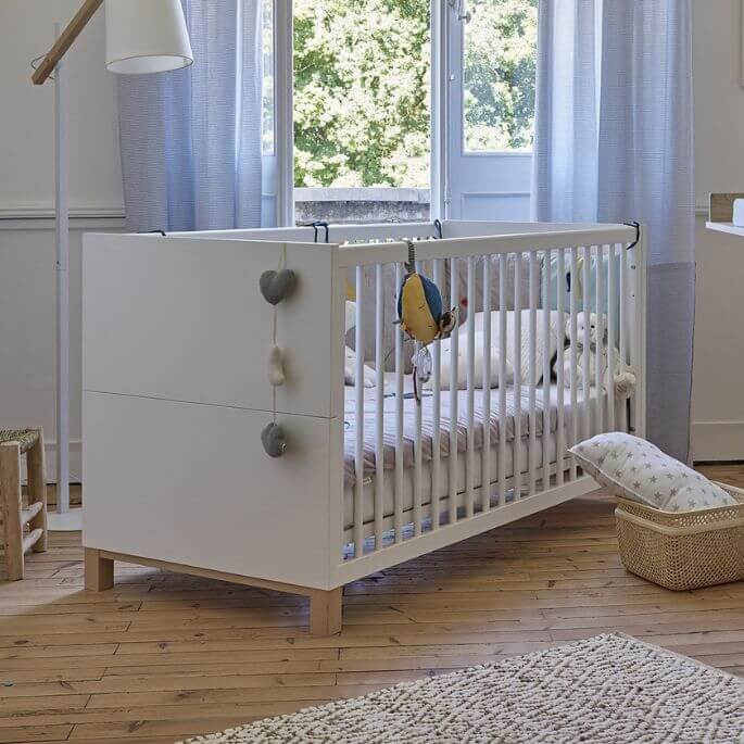 Lit bébé évolutif scandinave blanc Bérénice